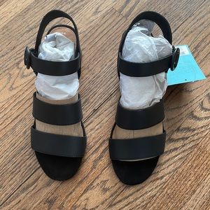 Toms Grace Black Vegetable Tanned Leather new in box size 6.5